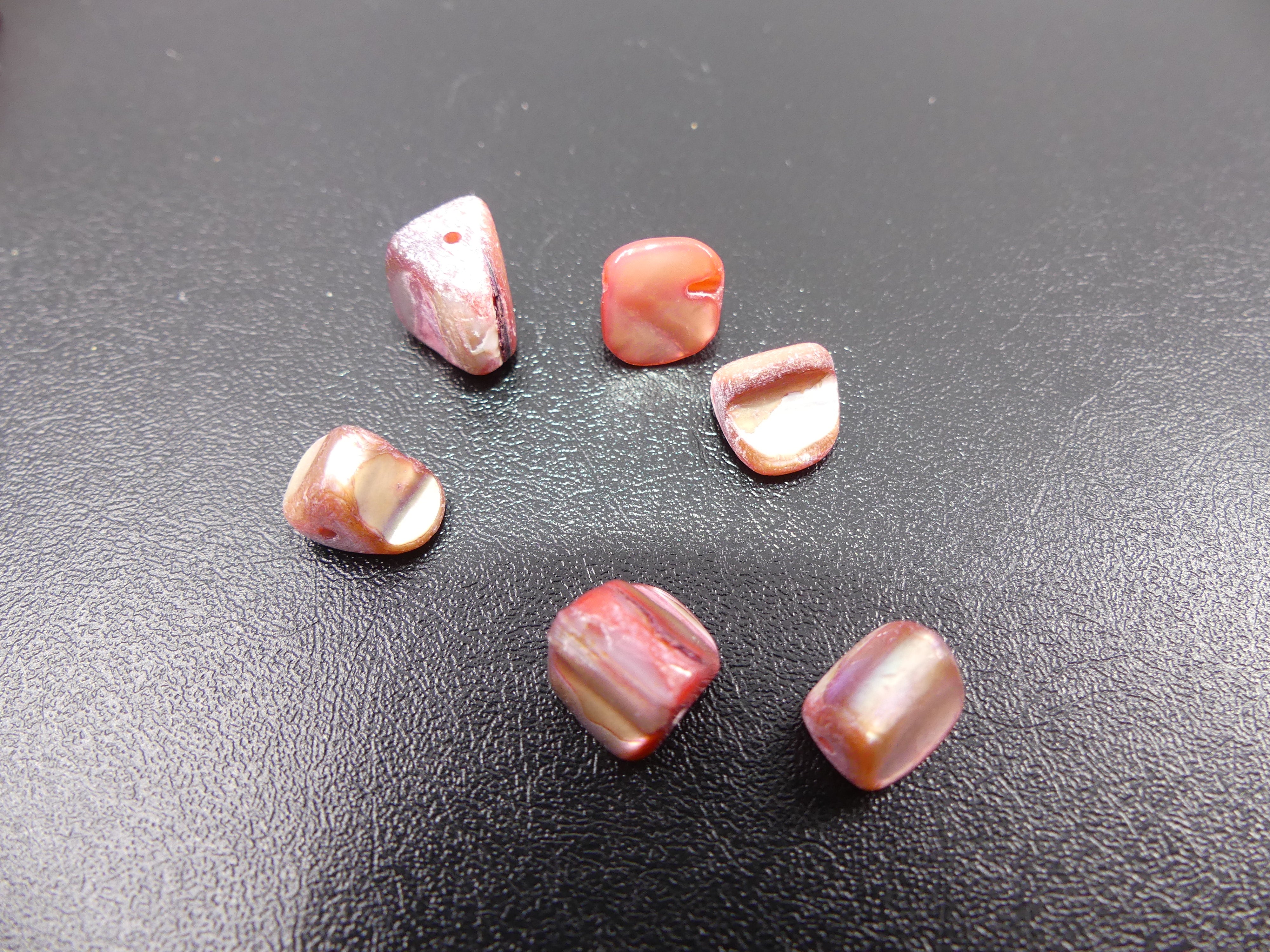 Perles de coquillages teints rose (10 pces)