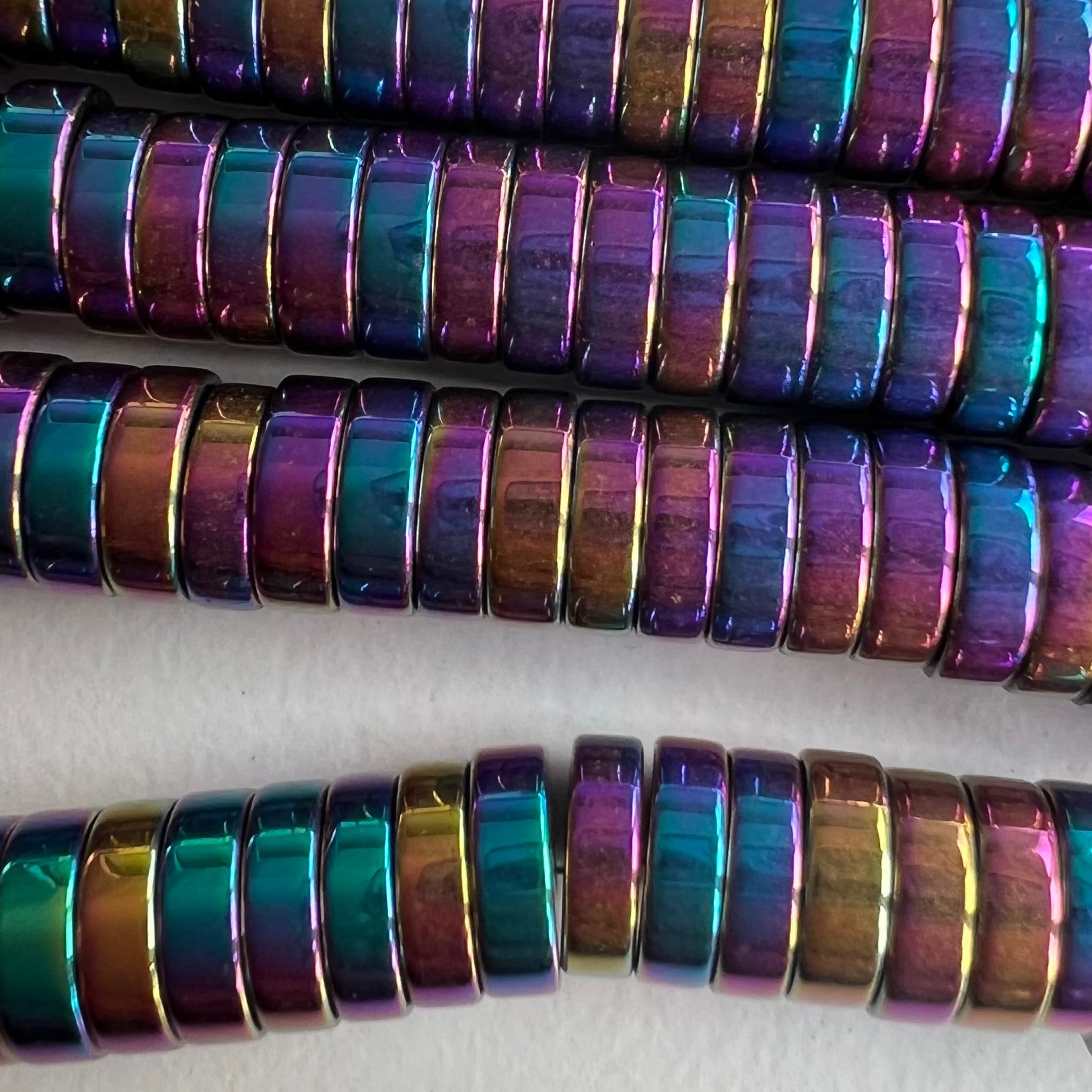 Perle Heishi - Hématite synthétique plate - Multi-couleur (10 pces)