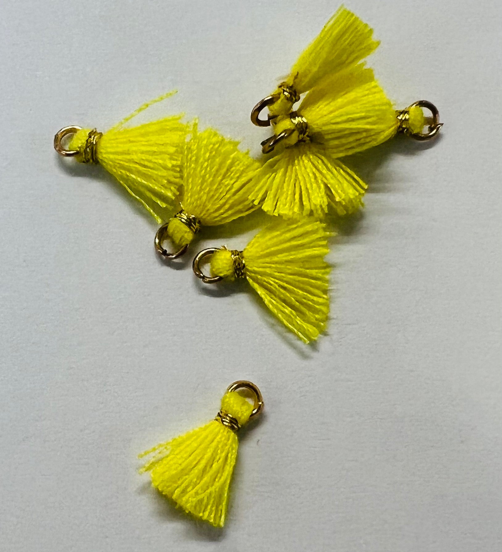 Mini pompon Jaune (1 pce)