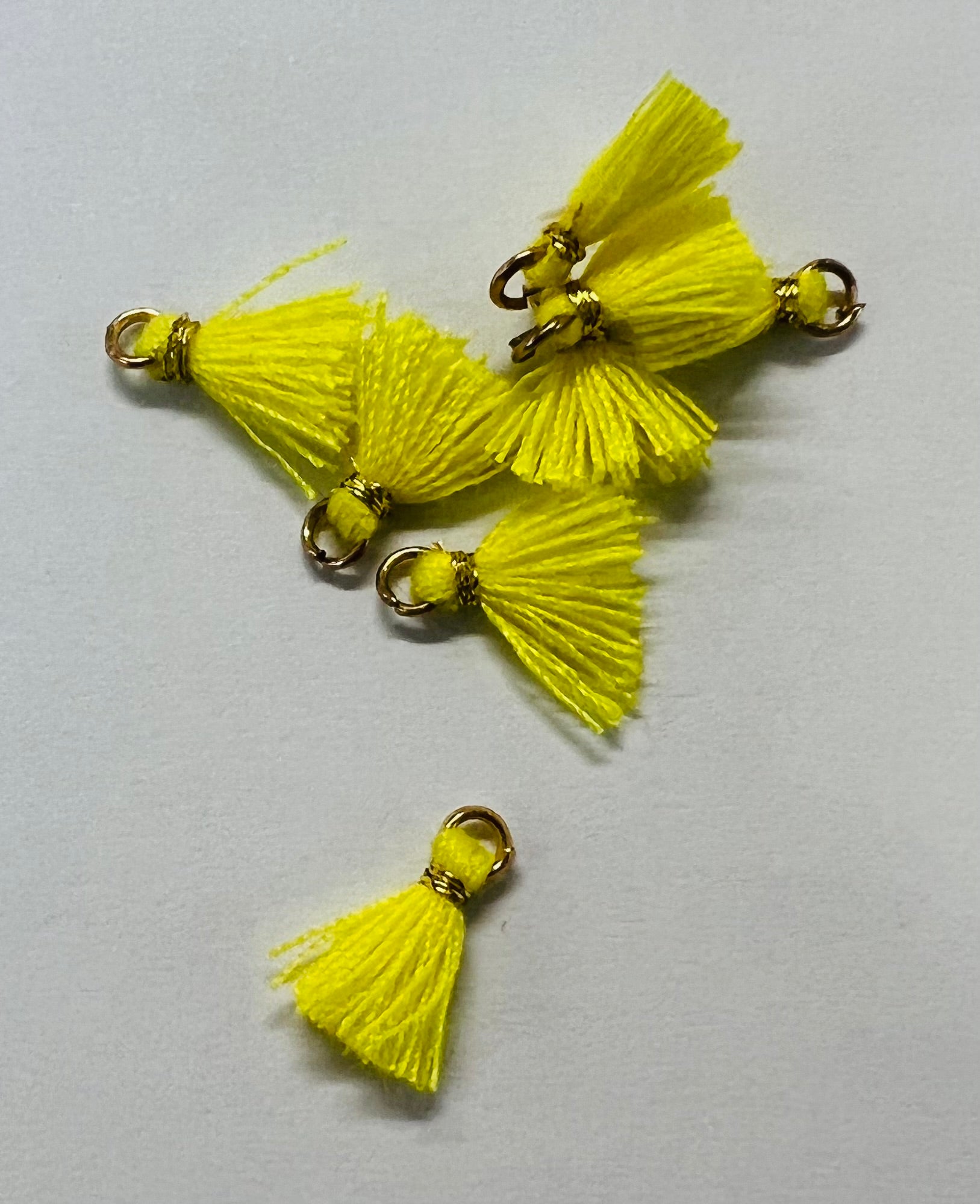 Mini pompon Jaune (1 pce)