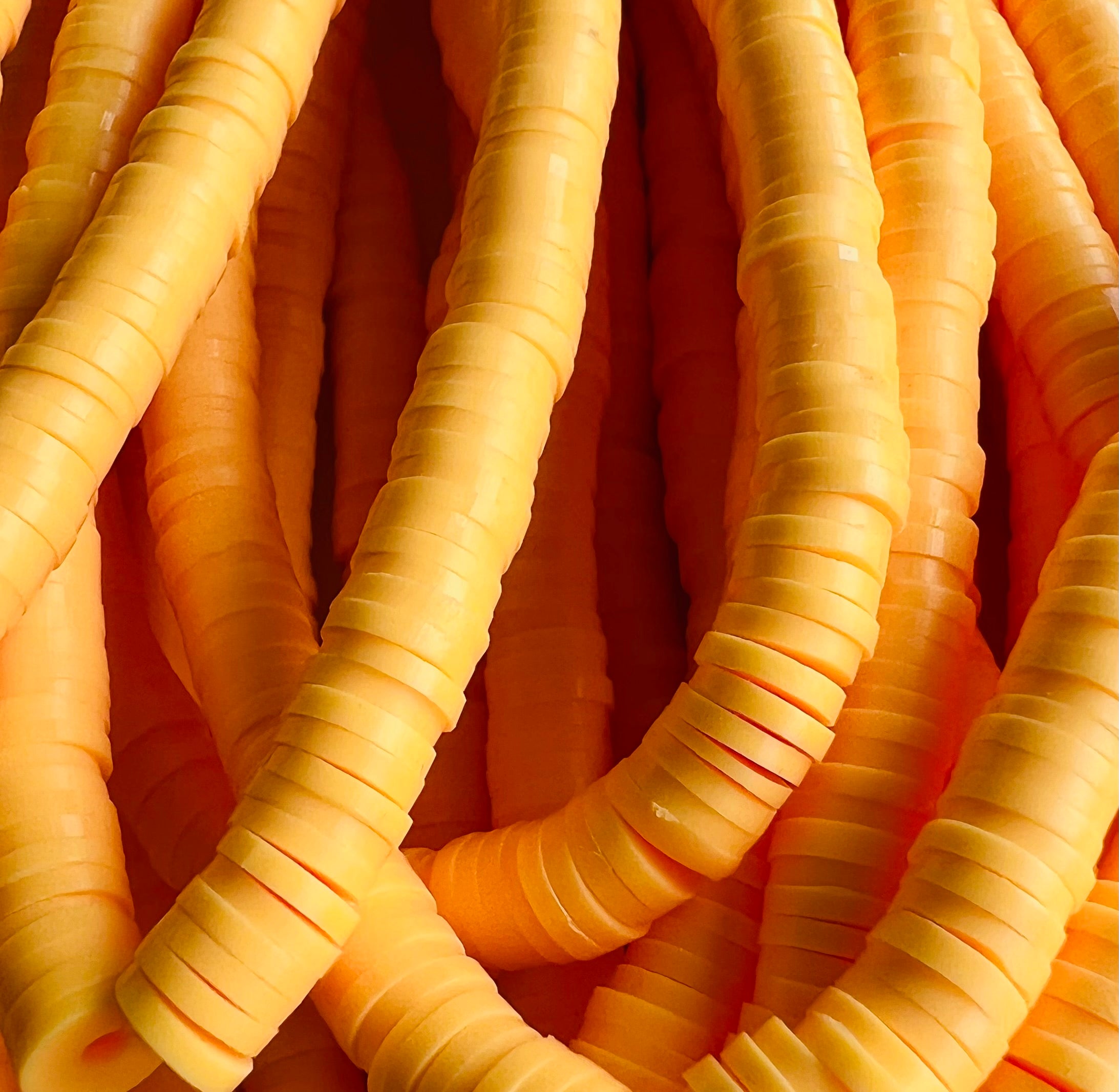 Perles Heishi - Mandarine (5 g ~100 pces)