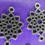 Connecteurs en alliage de style tibétain, fleur (1 pce)
