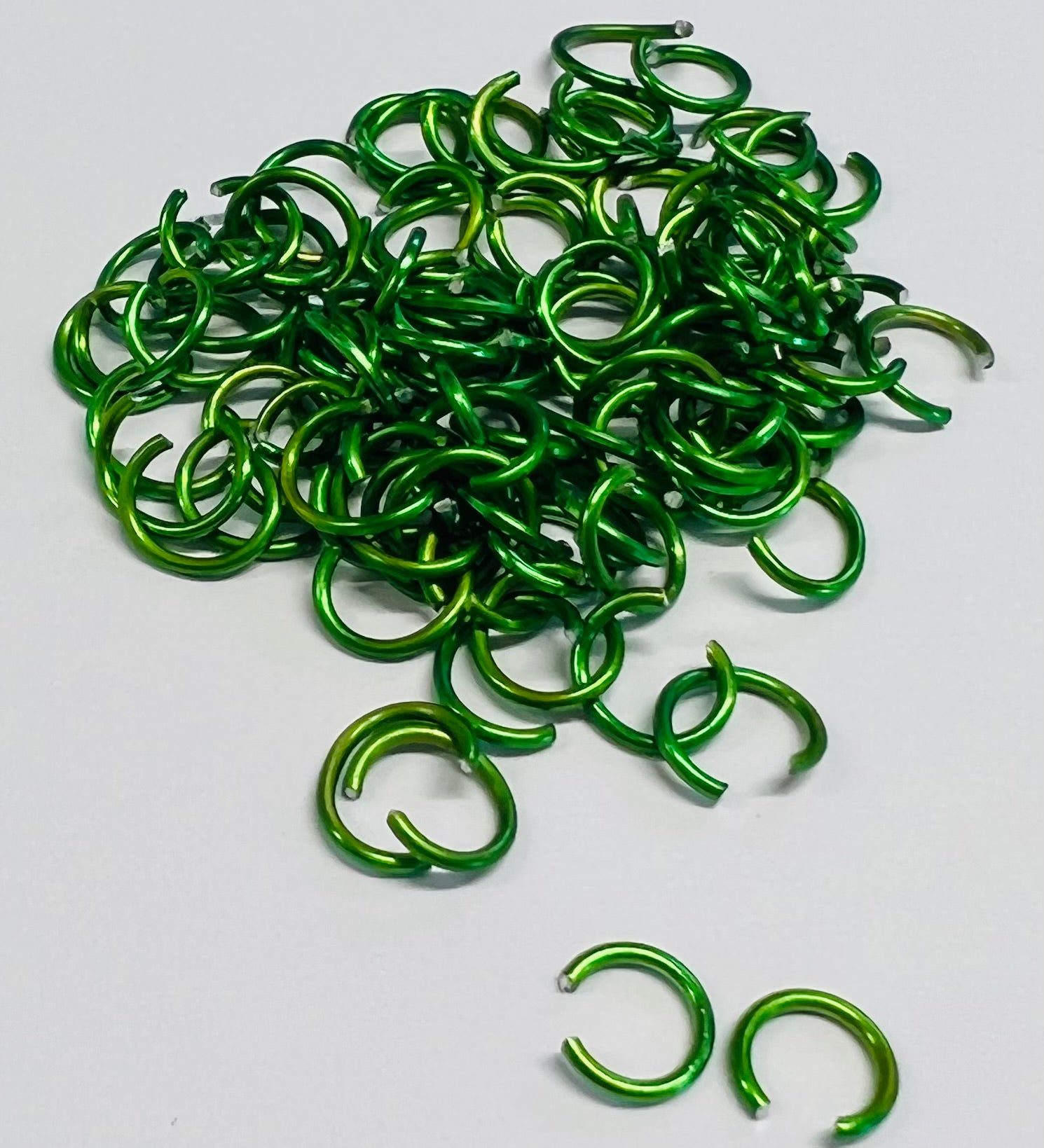 Anneaux 20G / 5 mm - Vert gazon (10 pces)