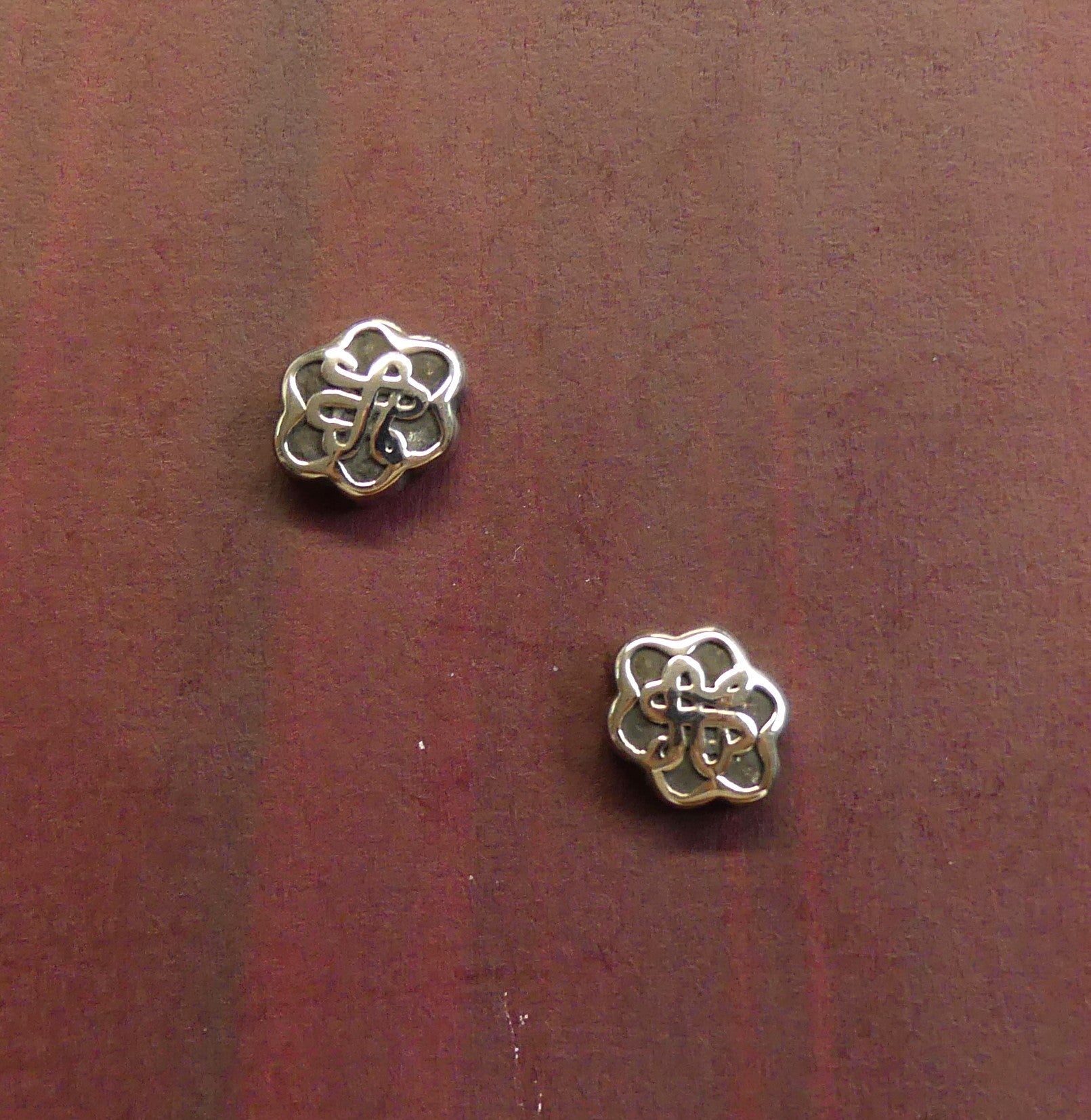 Perle en acier inoxydable avec nœud chinois, argent antique - (1 pce)